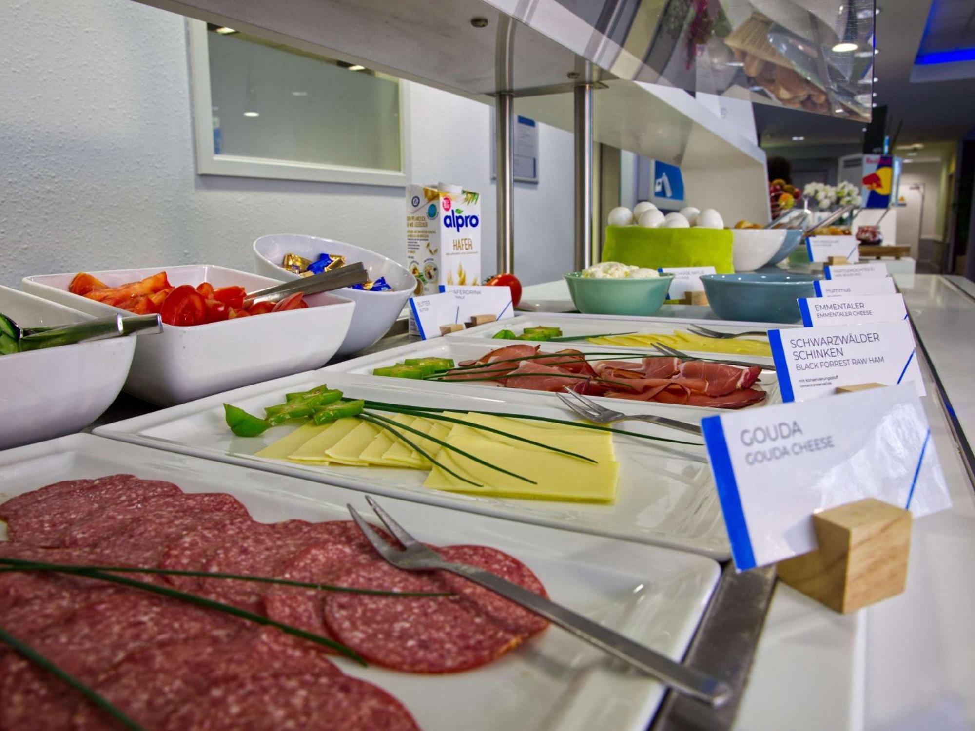 Ibis Budget Koeln Messe Экстерьер фото